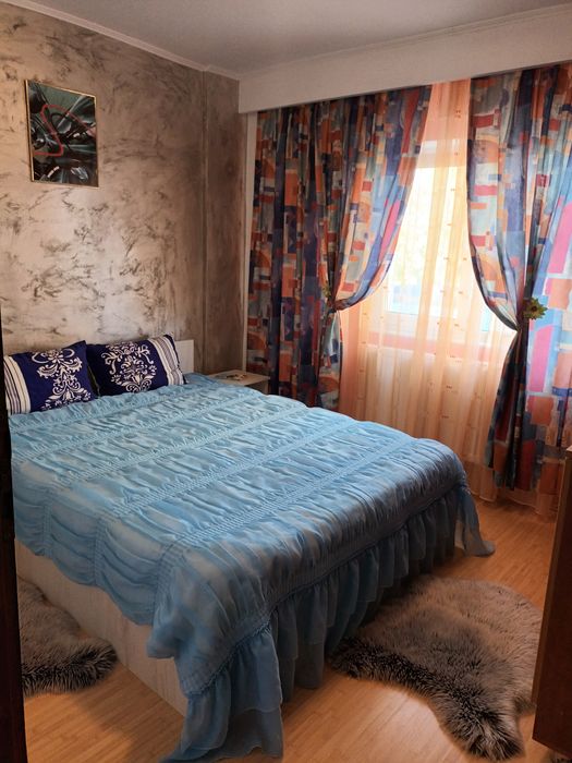 Proprietar,închiriez apartament 2 camere,etaj 1,ultracentral Deva