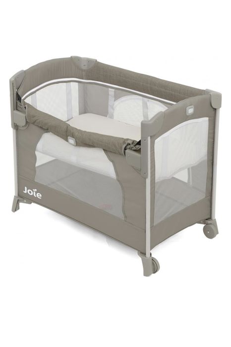 манеж от Joie