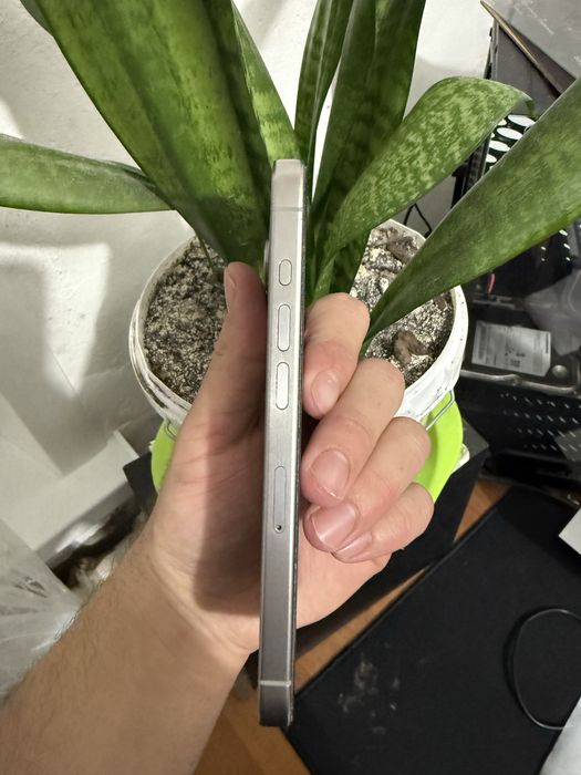 Apple iphone 15 pro 128g