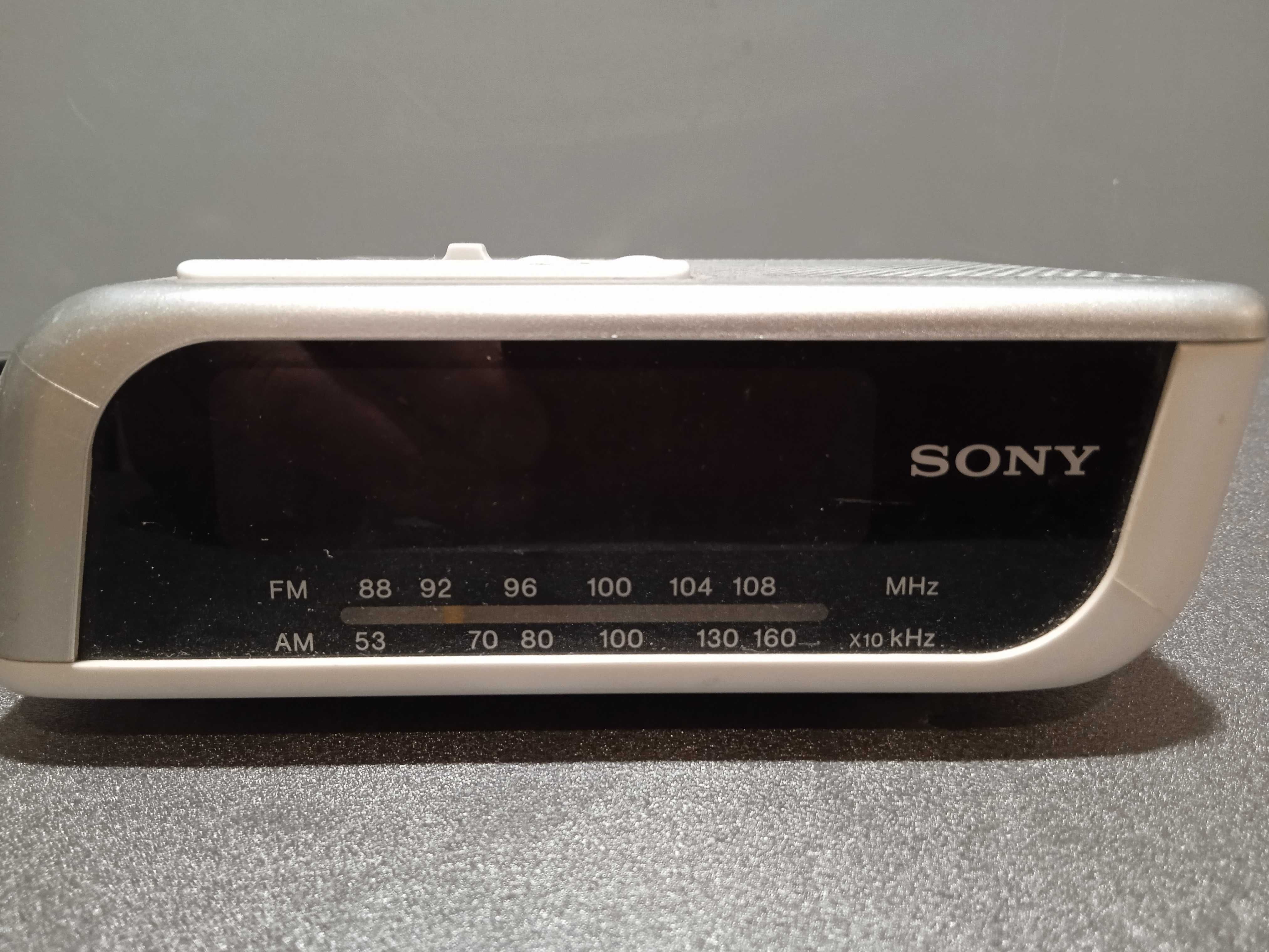 Радио часовник ,,SONY,, Отличен. гр. София Център • OLX.bg