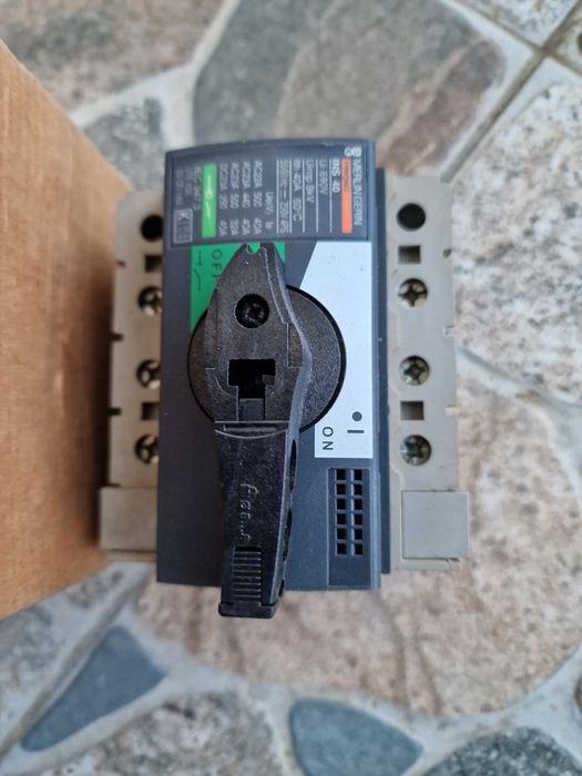 Separator sarcina 3P, 40A Schneider Electric