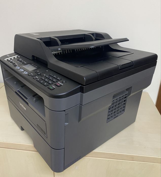 Multifunctionala Brother MFC L2712DN