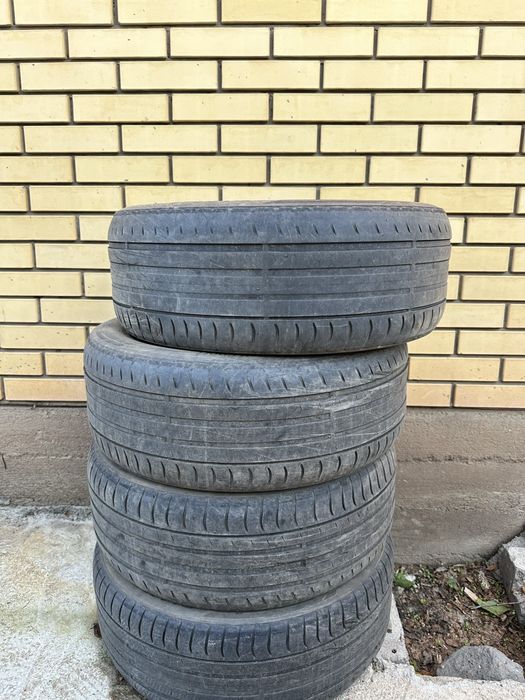 Продам резину р17