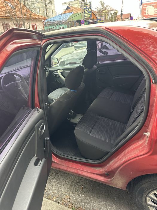 Vand Dacia Logan 2010