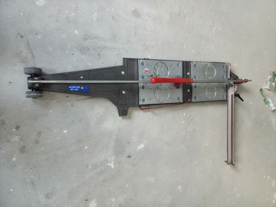 Masina gresie si faianta