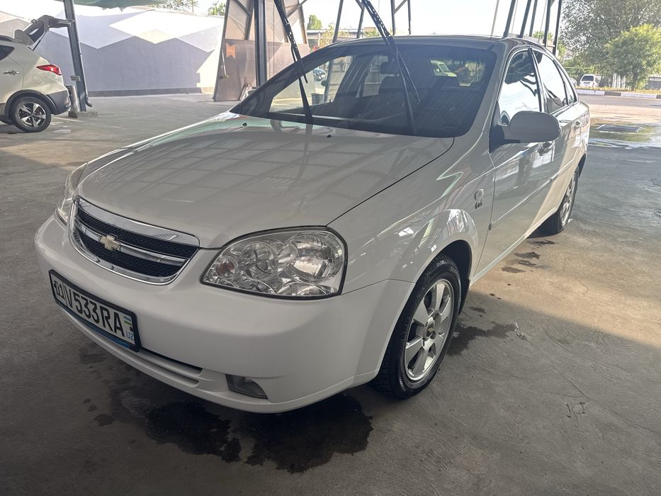 Chevrolet Lacetti 1.6 avtomat