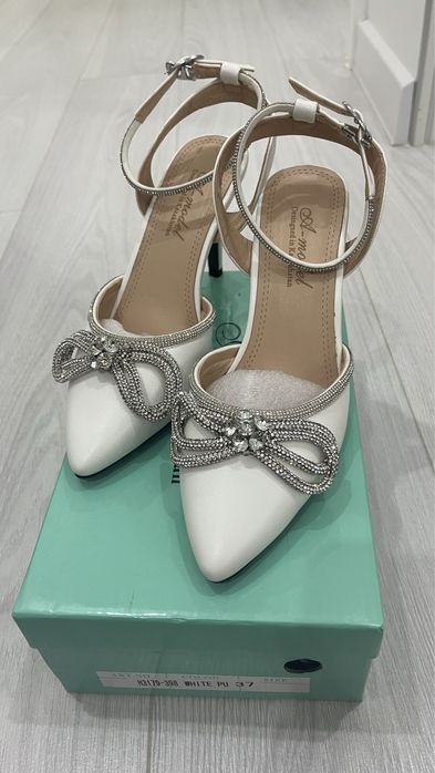 Новые туфли по акций