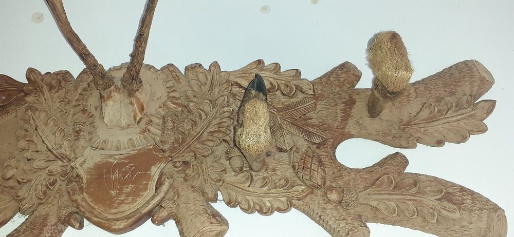 Cuiere vanatoresti panoplie