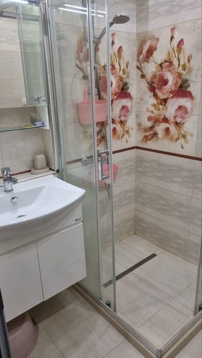 255/40/19 Pirelli Дот 2123