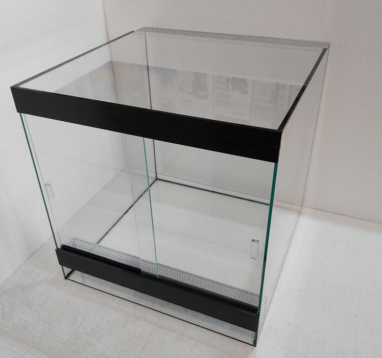 Терариуми - изработване по размер и готови в наличност