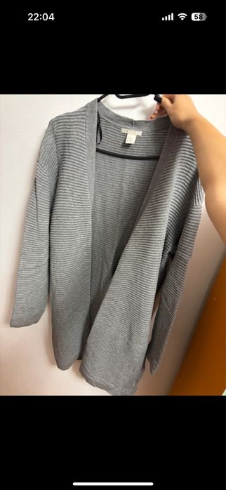 Cardigan H&M.