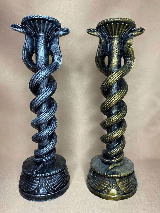 Подсвечник. Высота 26см.