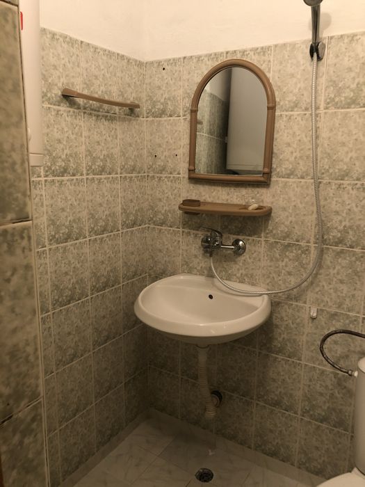 Дава се под наем Двустаен апартамент в Варна, Колхозен пазар - 60 кв.м за 275.4 € - Снимка #9