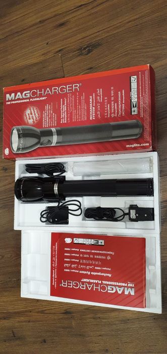 Фонарик  профессиональный.