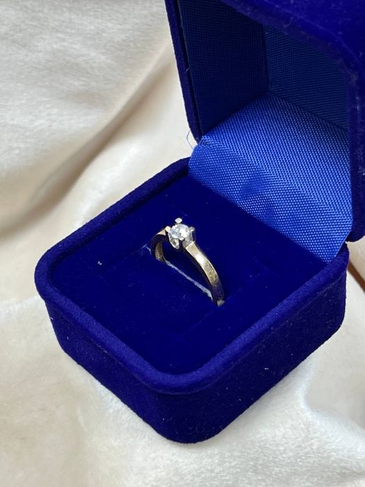 Кольцо золотое ЖанТаС ломбард Астана