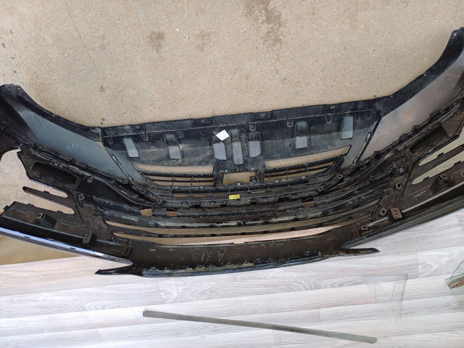 BYD Чемпион олди бампер. Гибрид