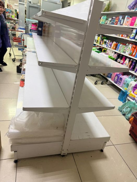 Продам металлические стеллажи