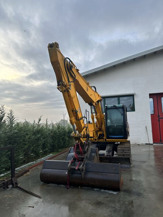 Excavator JCB 2012