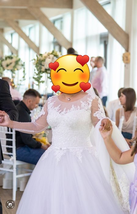 vanzare rochie de mireasa si voal