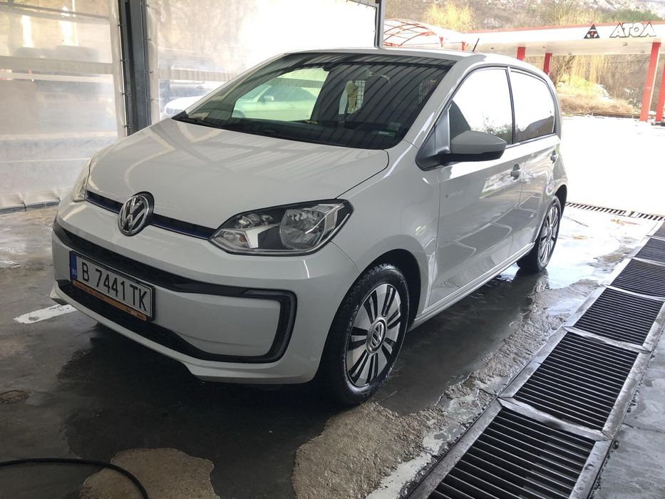 VW UP/ Volkswagen/ Електрически автомобил