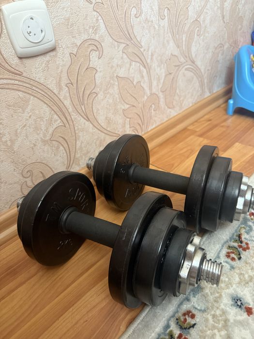 Продается гантели,в отличном состоянии
