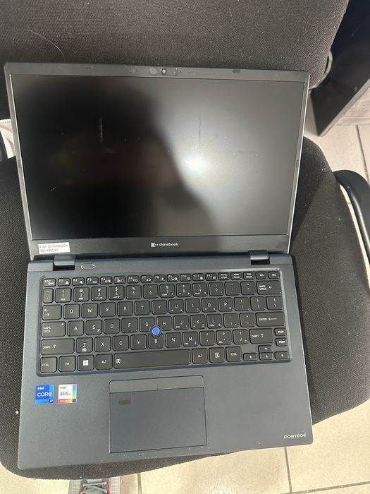 Vand ultrabook dynabook portege i7 1270p 32gb ram ssd 512gb 1kg