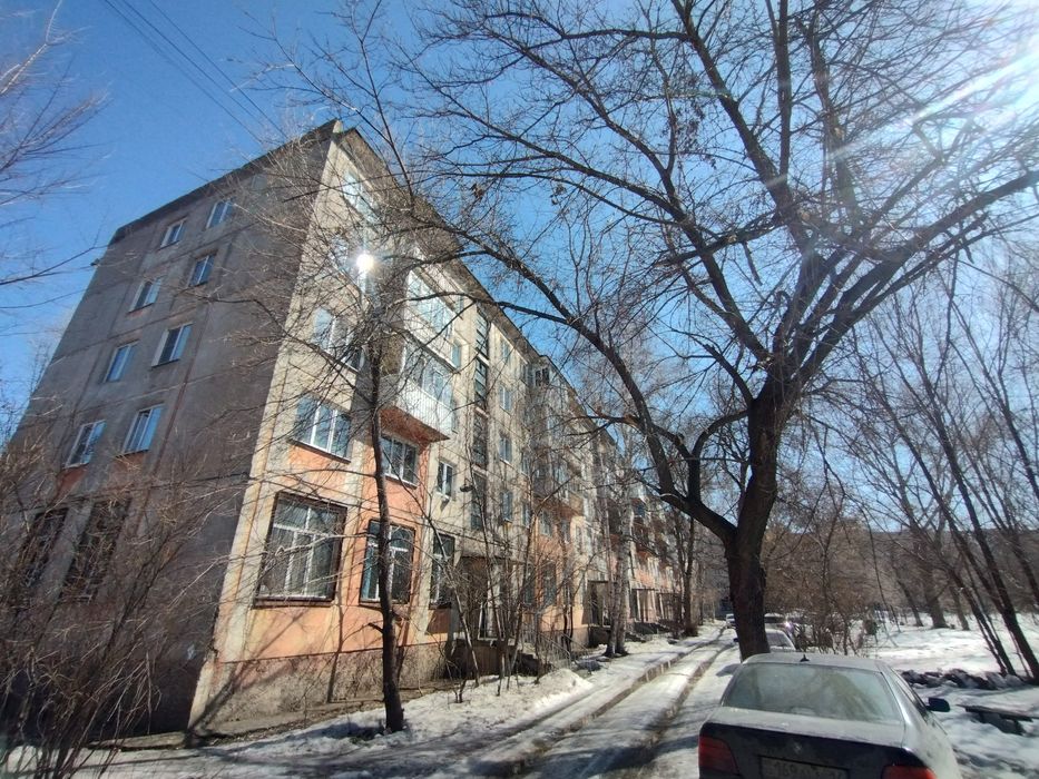 Продам квартиру по Михаэлиса 1