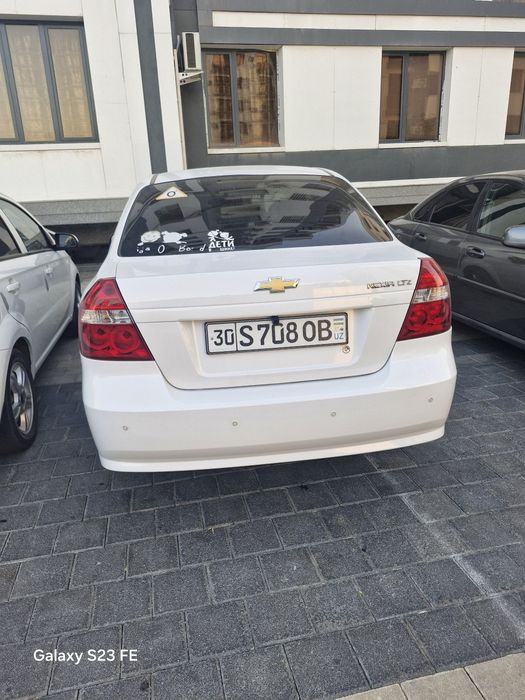 NEXIA 3 sotiladi 2lasi xam