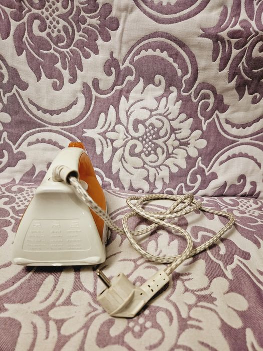 Утюг Tefal Polaris