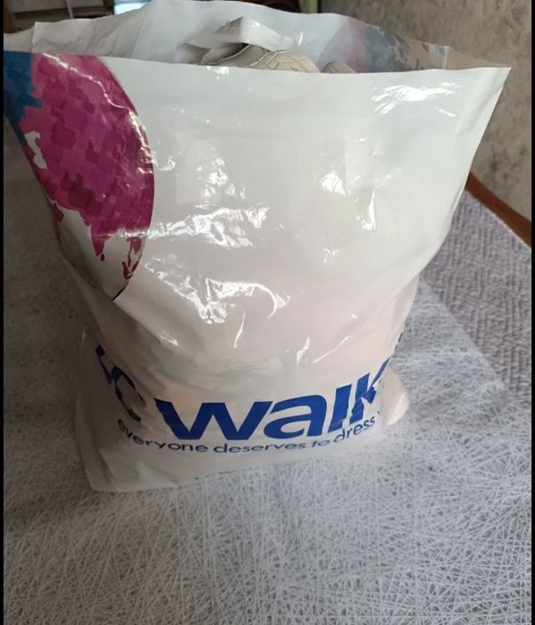 П р о д а м !  Пакет вещей на мальчика 6-8лет рост до 150см