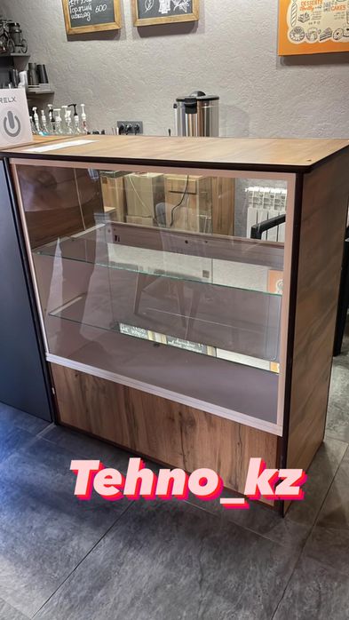 Кондитерские витрины Холодильники
