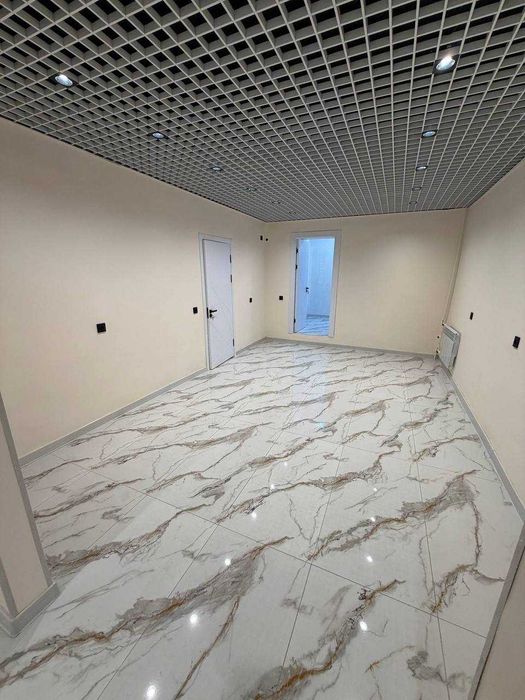 Сдаётся нежилое 60 м² на 1 линии (Чиланзар 1 кв, ул. Мукими)