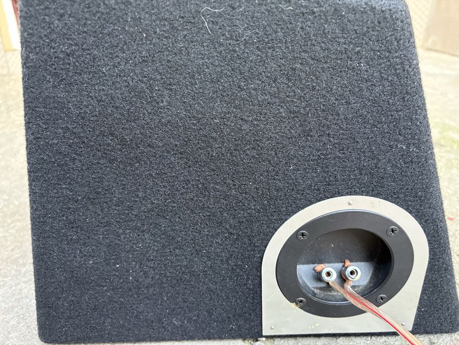 Amplificator AMPIRE M85.4 + subwoofer Alpine