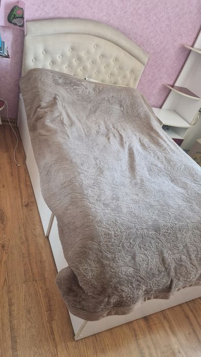 Продам кровать  хорошем состоянии