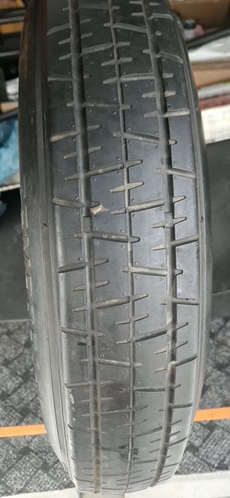 Rezerva slim  pentru suv