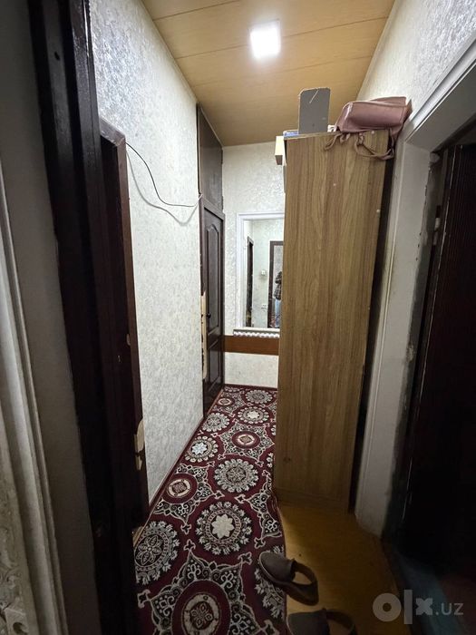 Продаю квартиру Мирзо Улугбек р-он. Ттз-1. 1-ком в 2-х. 2-этаж 4-этажн