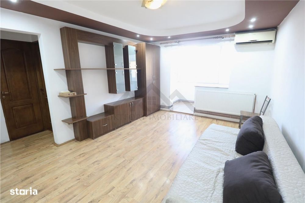 Apartament 2 camere , centrala proprie , zona Complexului Studentesc — fotografia 1