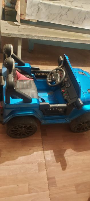 Продам дет.машину