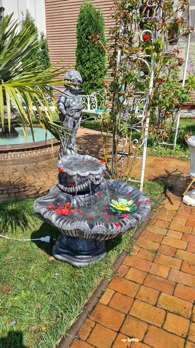 Fantana arteziana.F49.fantani arteziene din beton,statuete din beton