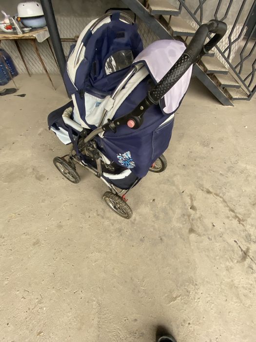 Коляска сотилади яхши холатда