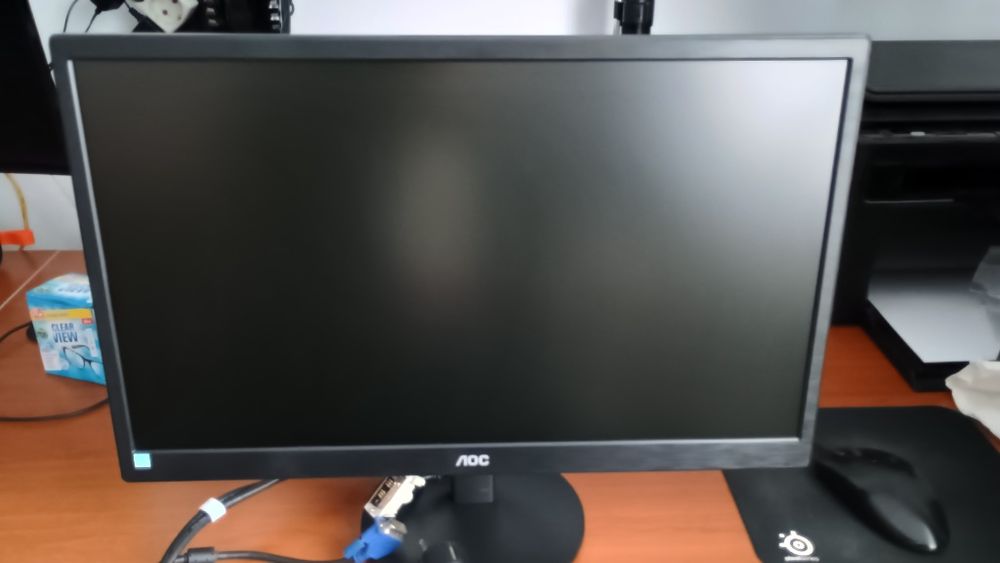 AOC  E2270Swdn 22" FullHD VGA DVI