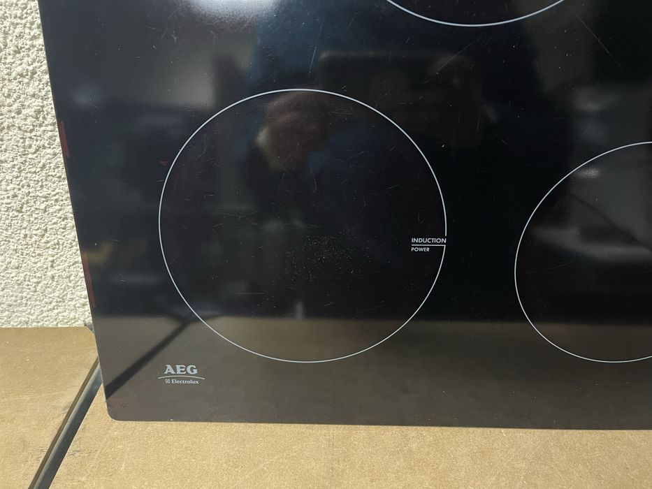 Индукционен готварски плот AEG - 88101K