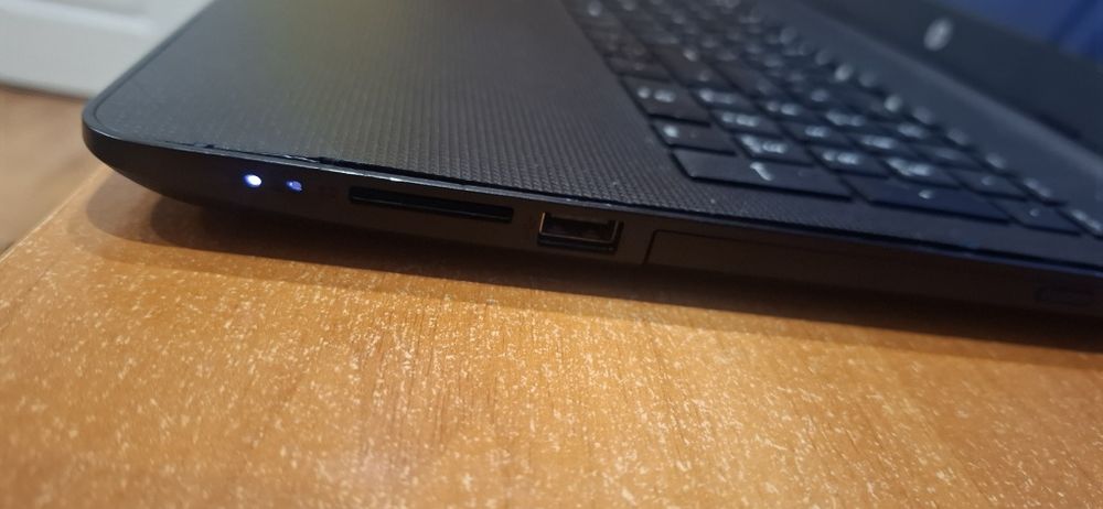 Laptop HP în stare bună de funcționare