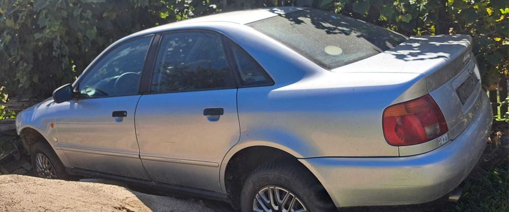 Audi a 4 dezmembrări