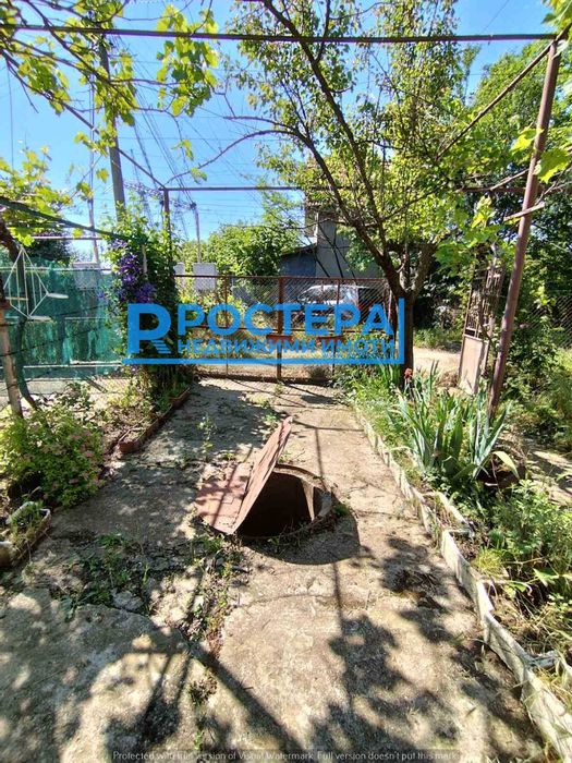 Вила с Ток, Вода, Кладенец! Местност Драката,  200м. от Главен Път