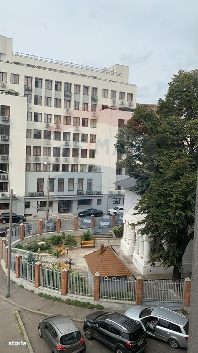 Studio modern cu centrala proprie de inchiriat in zona Universitatii