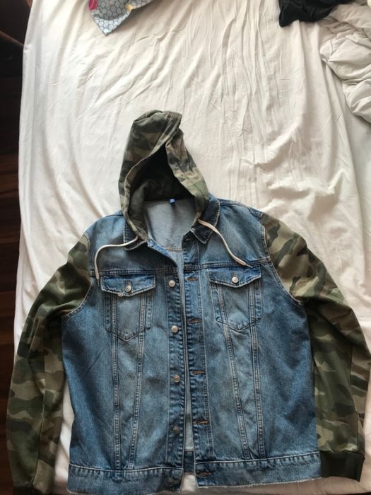 Geaca blugi cu maneci army H&M