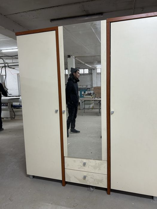 Шкаф для дома и офиса