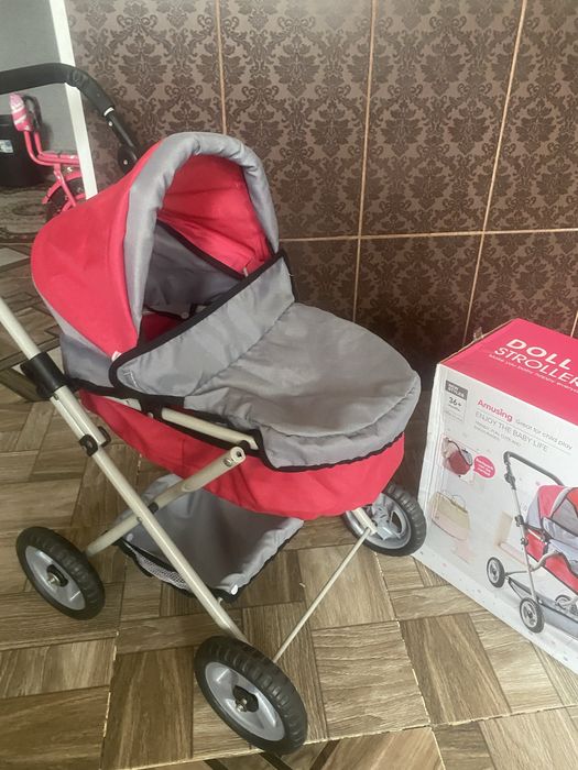 Продам кукольную коляску в отличном состоянии
