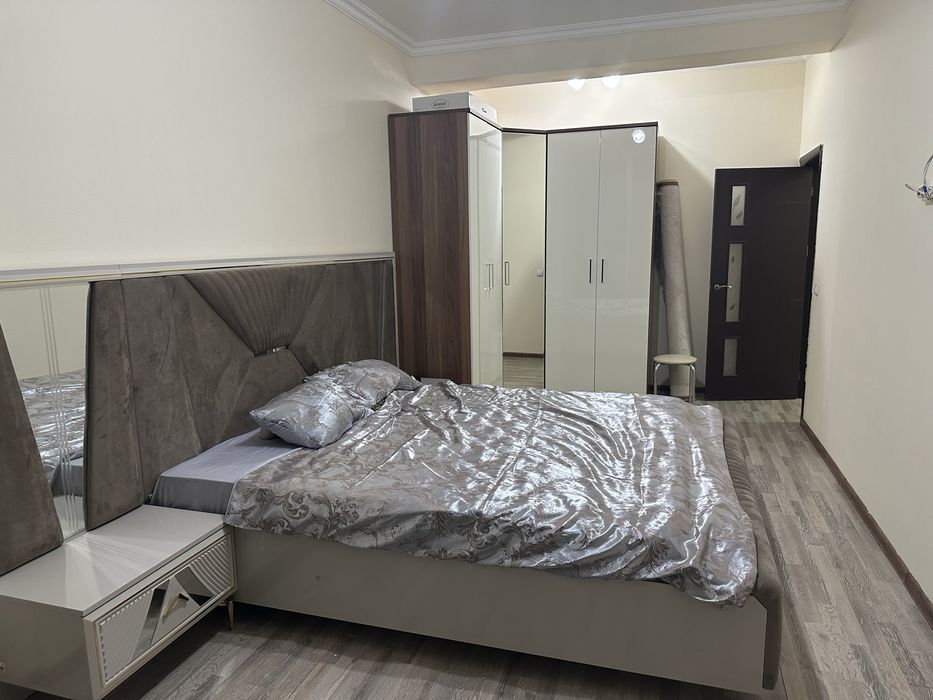 Кровать двухспальная 2*180